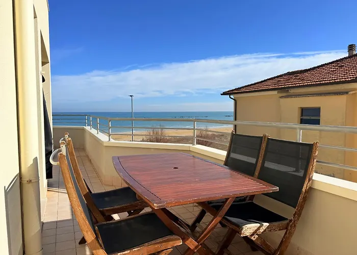 Se222 - Senigallia, Esclusivo Attico Fronte Mare Con Terrazza Lejlighed